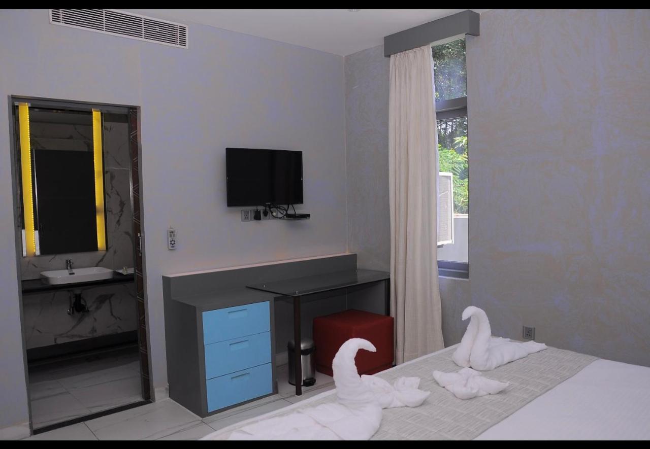 Nt Hotels And Resorts Akridha Пондичери Екстериор снимка