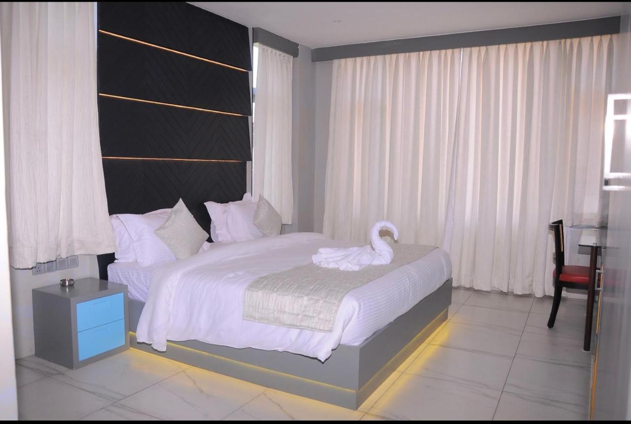 Nt Hotels And Resorts Akridha Пондичери Екстериор снимка