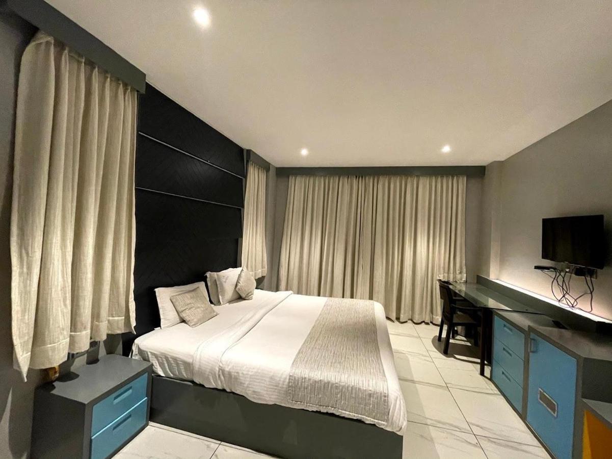 Nt Hotels And Resorts Akridha Пондичери Екстериор снимка