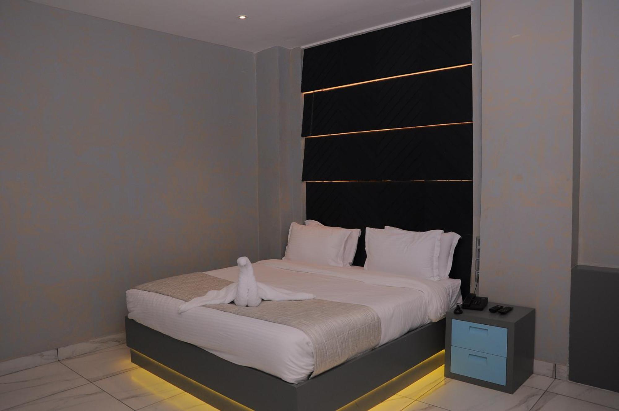 Nt Hotels And Resorts Akridha Пондичери Екстериор снимка