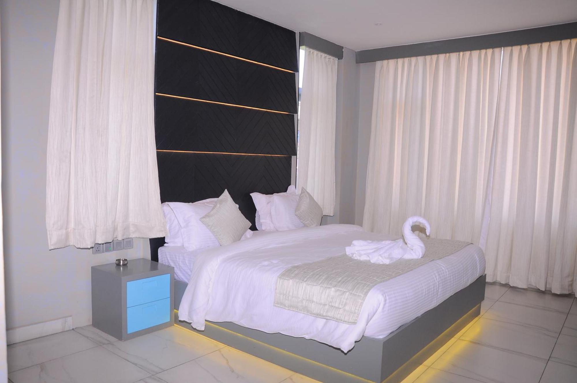 Nt Hotels And Resorts Akridha Пондичери Екстериор снимка
