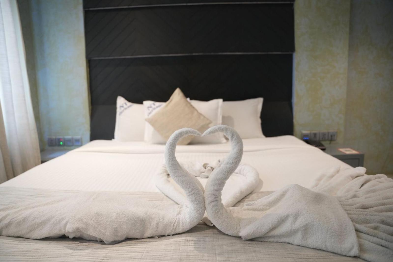 Nt Hotels And Resorts Akridha Пондичери Екстериор снимка